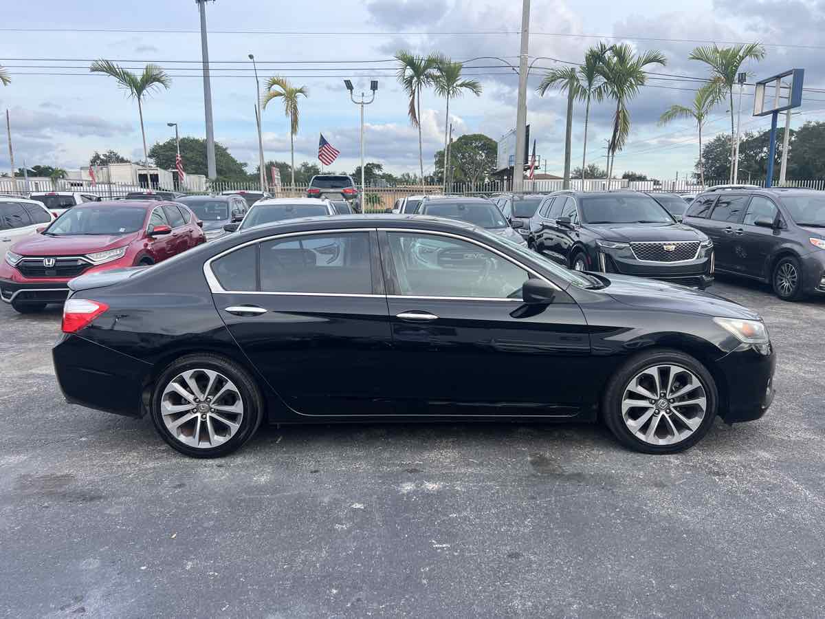 Honda Accord Sedan I4 Cvt Sport (export Only) Image 6