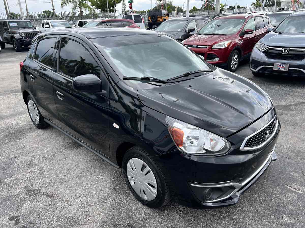 Mitsubishi Mirage Es Cvt (export Only) Image 8