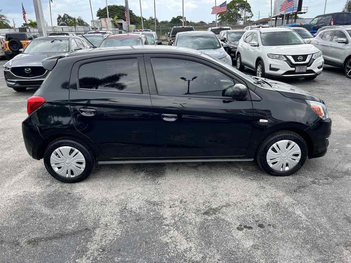 Mitsubishi Mirage Es Cvt (export Only) Image 4