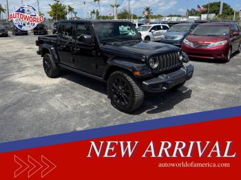  Salvage Jeep Gladiator