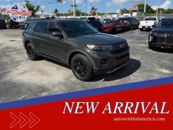  Salvage Ford Explorer