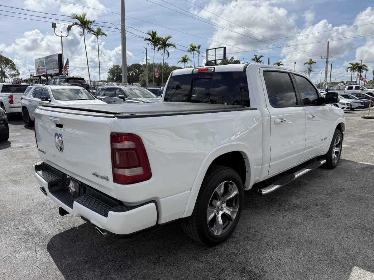Ram 1500 Laramie 4x4 Crew Cab 5'7