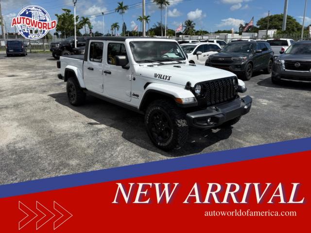  Salvage Jeep Gladiator
